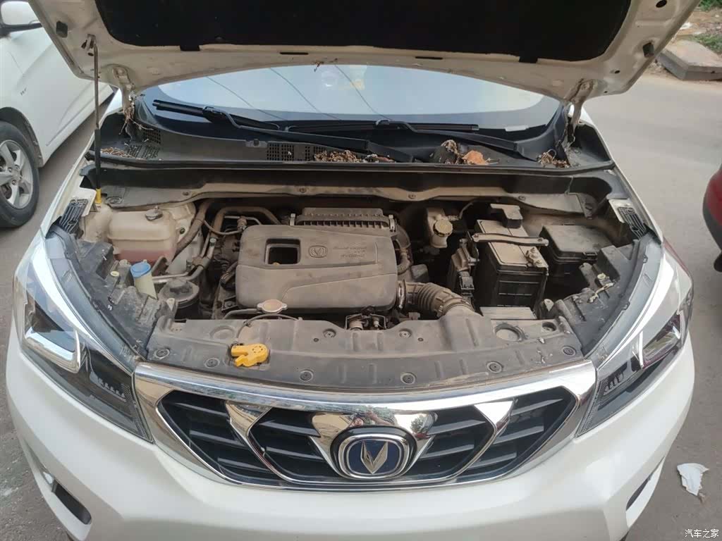 Changan CS15, 2017 10