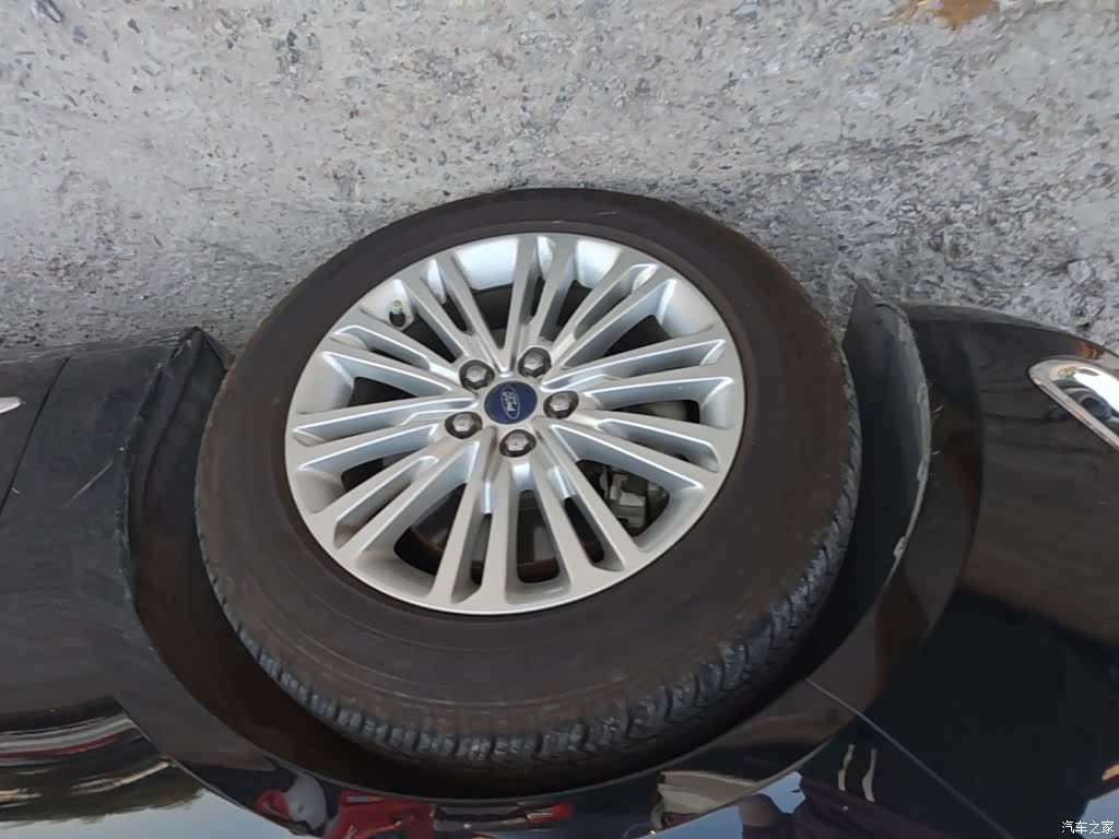 Ford Taurus, 2018 23