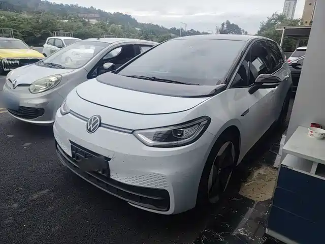 Volkswagen ID.3 2022 — купить из Китая под заказ
