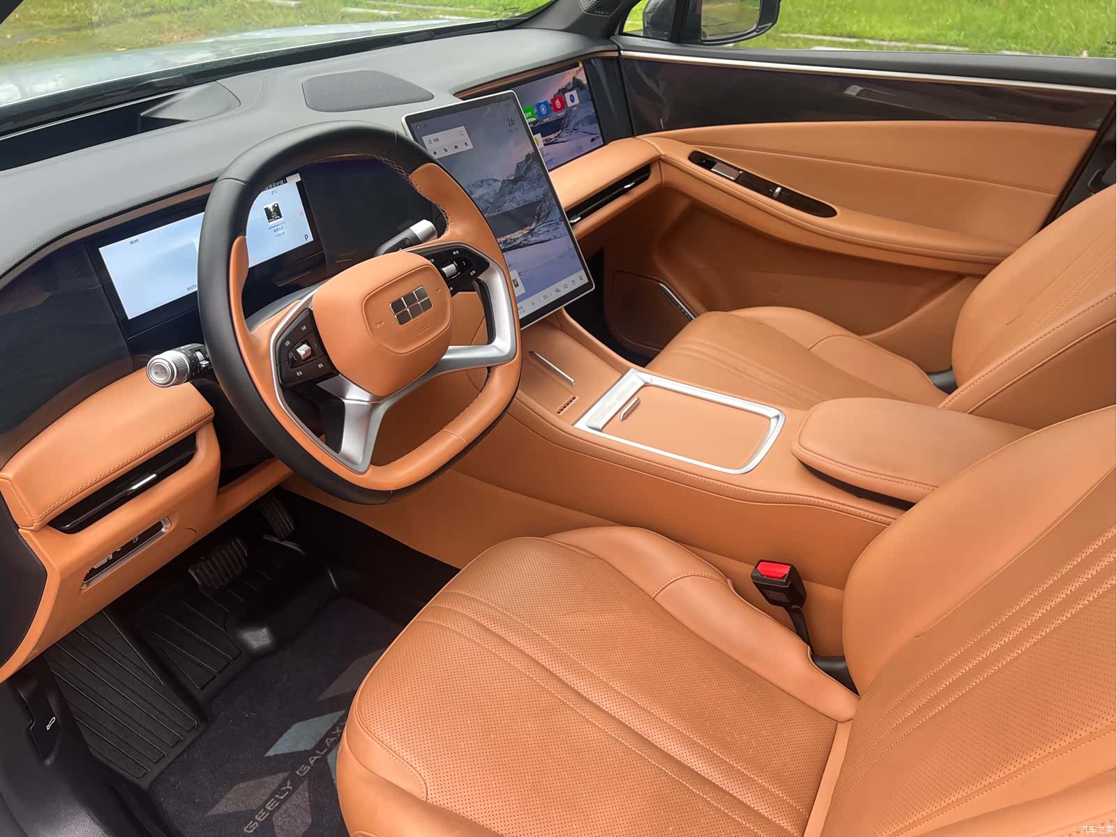 Geely Galaxy L7, 2025 9