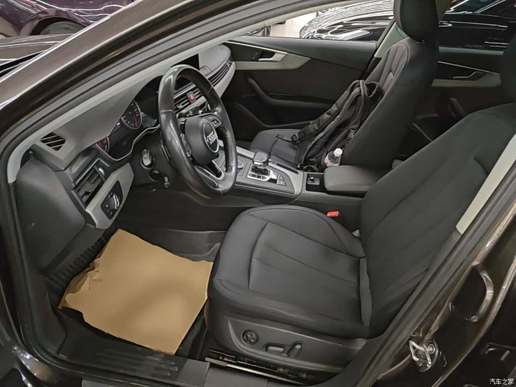 Audi A4L, 2016 15