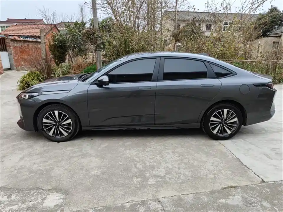 Changan A05
