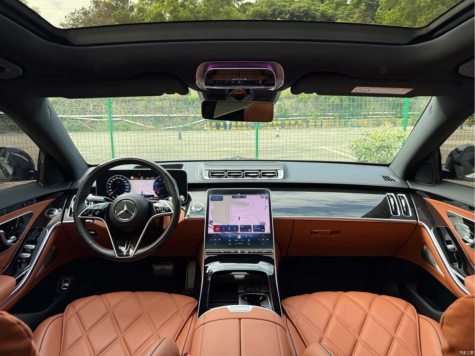 Maybach S-Class, 2023 11