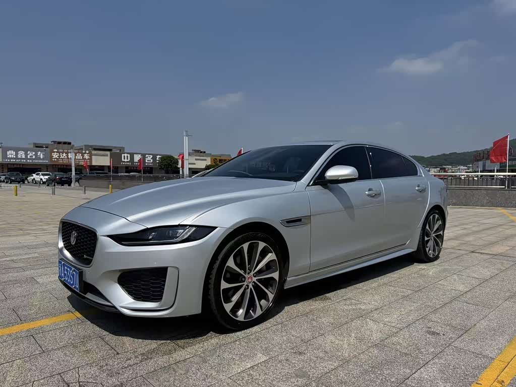 Jaguar XEL