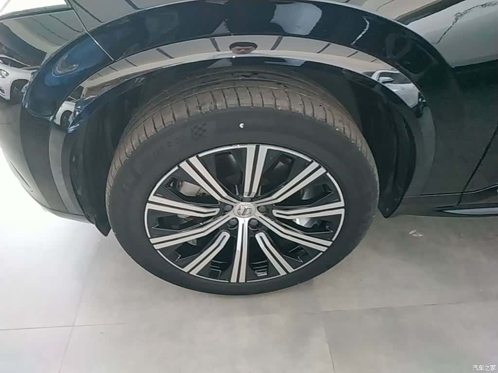 Volvo XC90, 2022 23