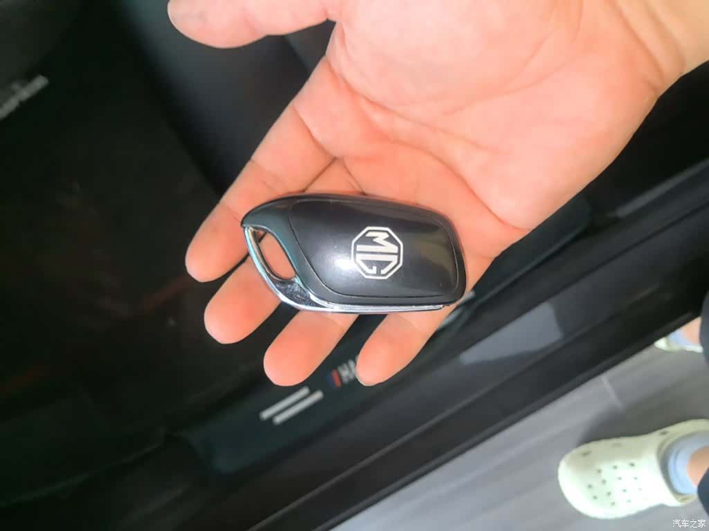 MG MG5, 2023 17