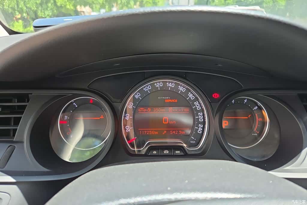 Citroen C5, 2016 14