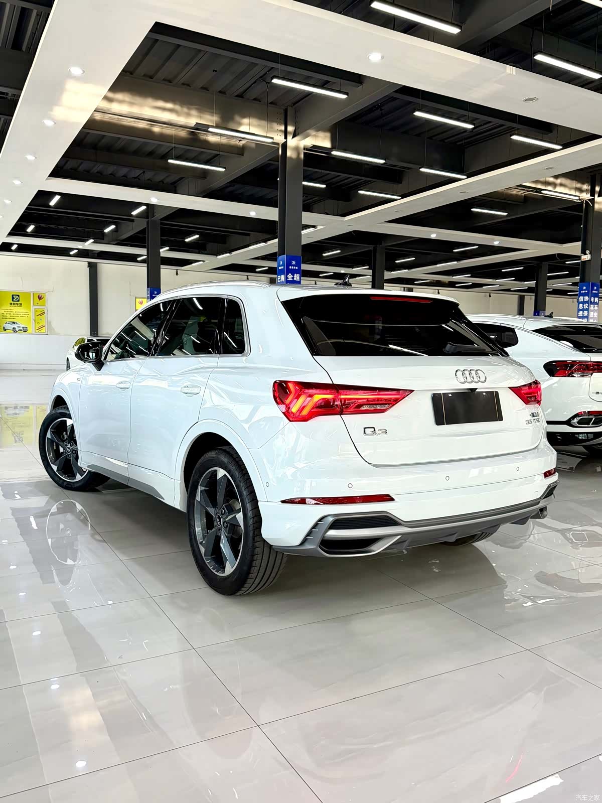Audi Q3, 2023 7