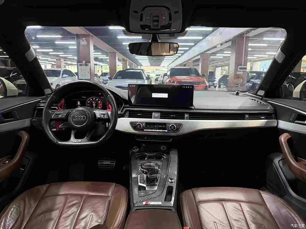 Audi A4L, 2019 8