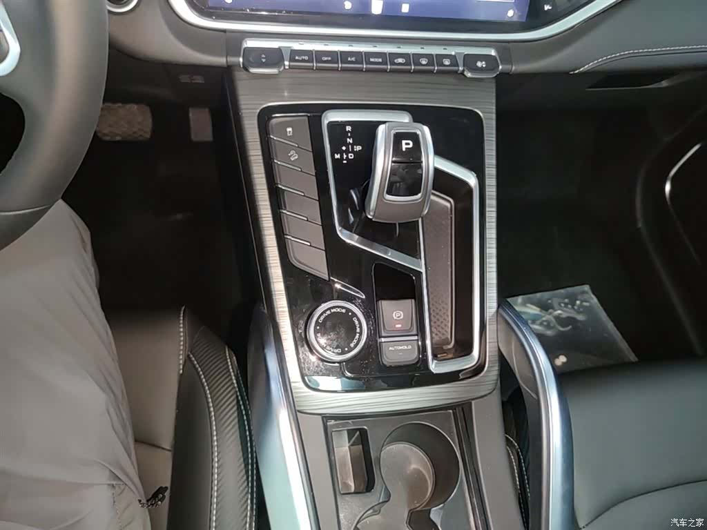 Geely FX, 2024 14