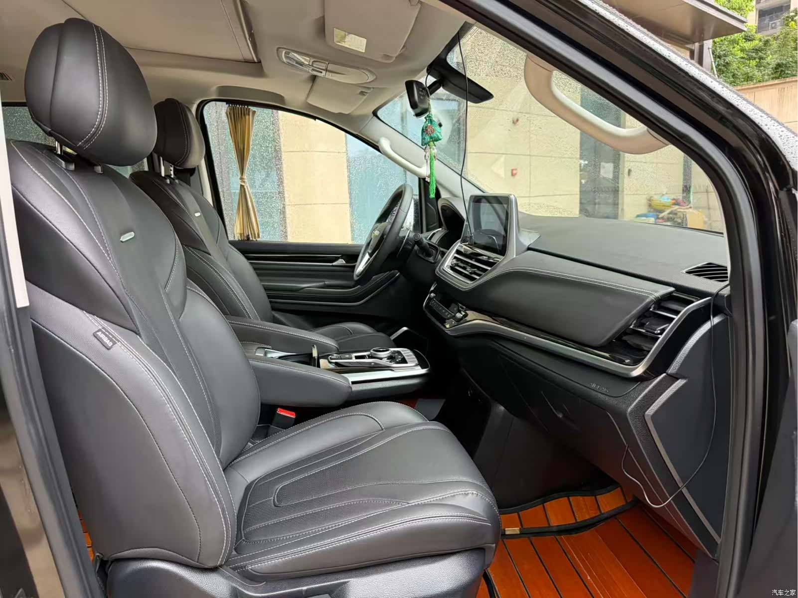 Maxus G20, 2022 11