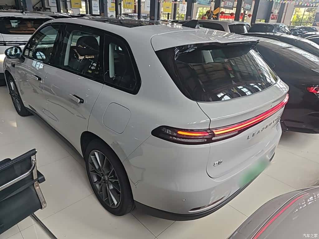 Leapmotor C10, 2026 все фото