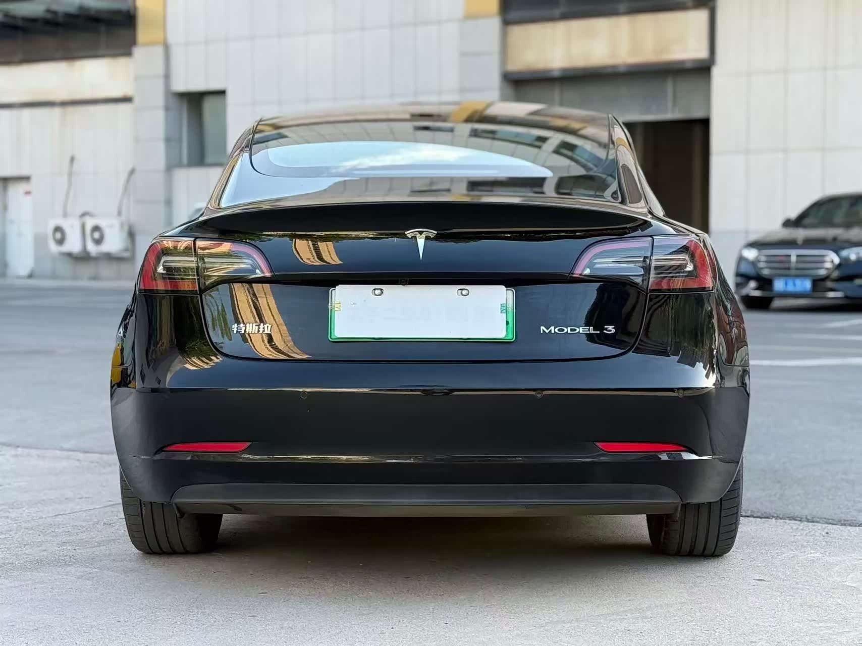 Tesla Model 3, 2023 9