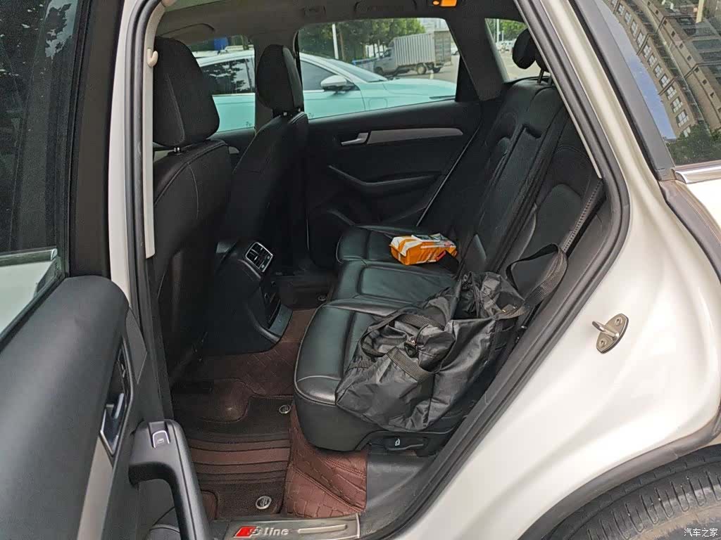 Audi Q5, 2018 15