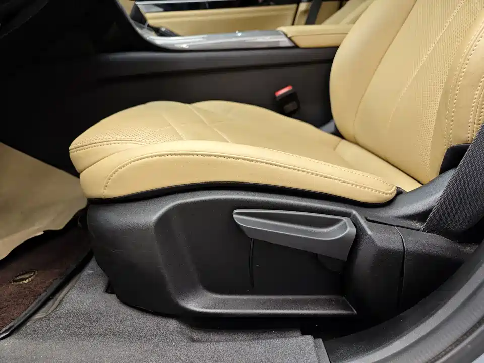 Geely Galaxy Galaxy L6