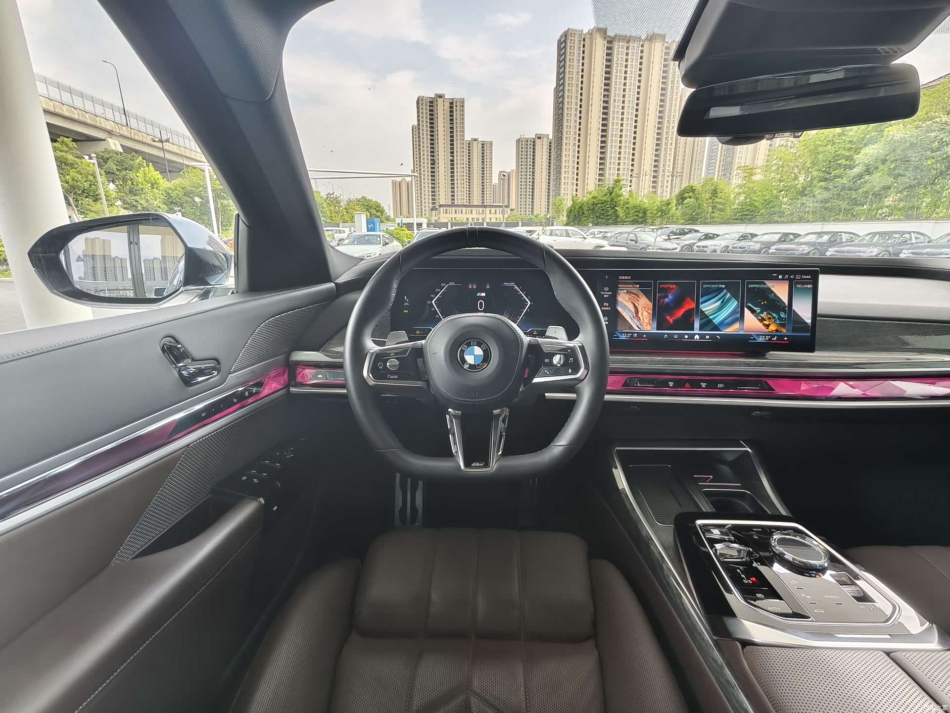 BMW 7 Series, 2024 13