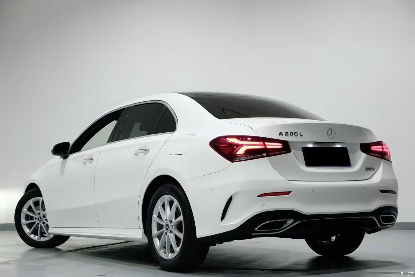 Mercedes-Benz A-Class, 2019 7