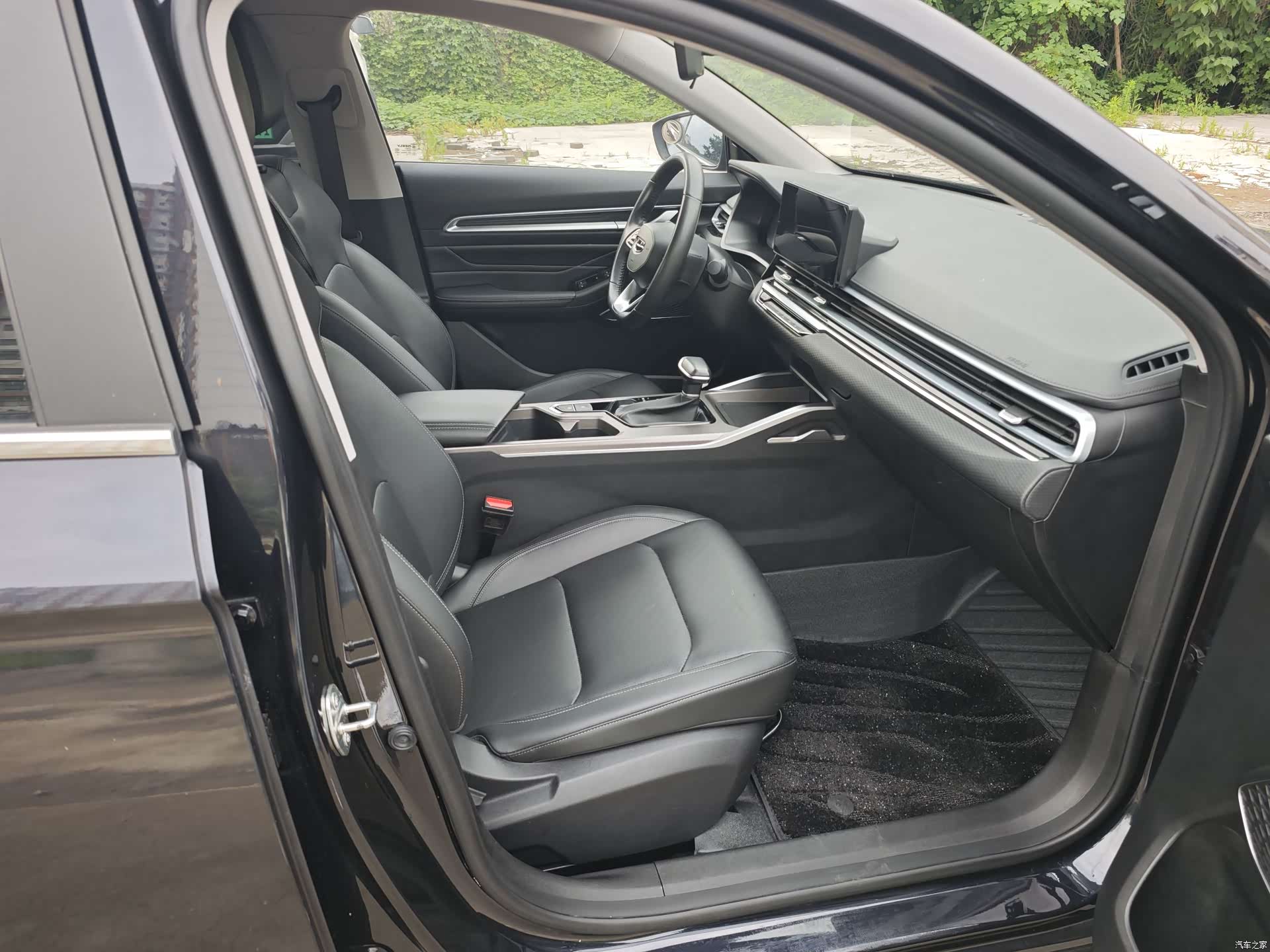 Geely Emgrand, 2022 11