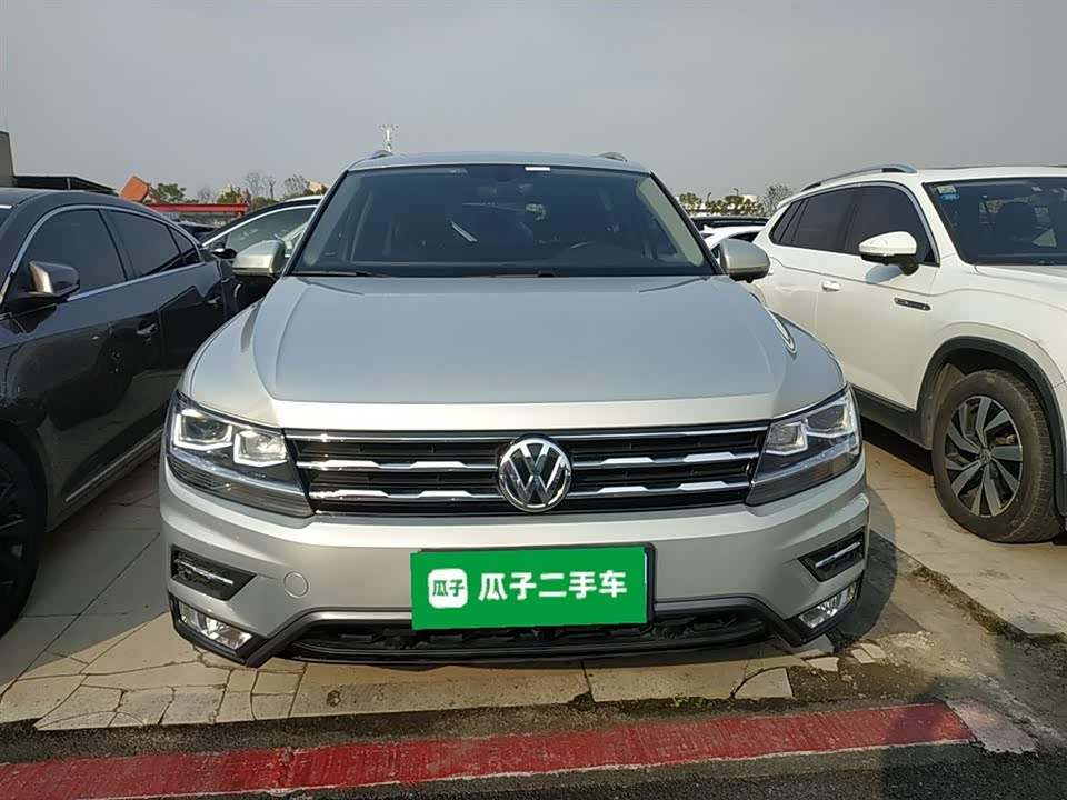 Volkswagen Tiguan L