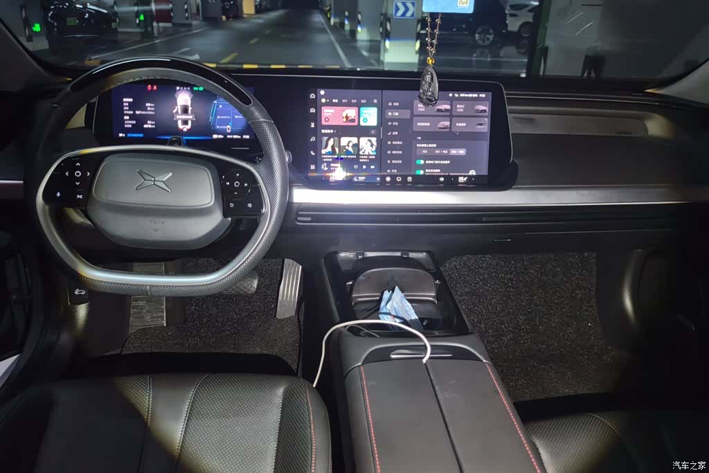 Xpeng P7, 2021 13