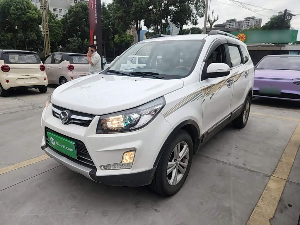 BAIC S3