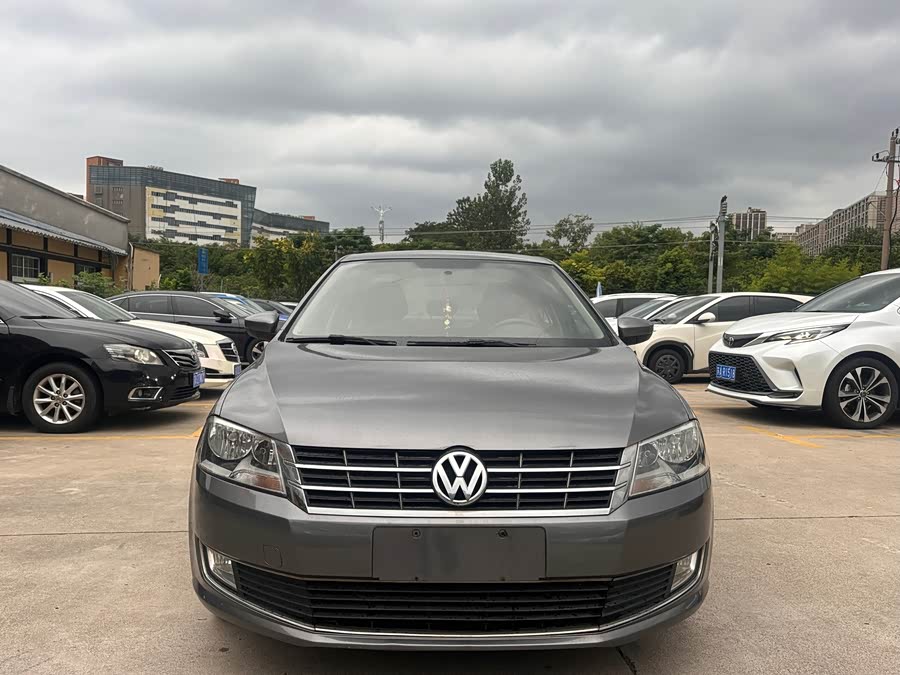 Volkswagen Lavida 2013, фото 2