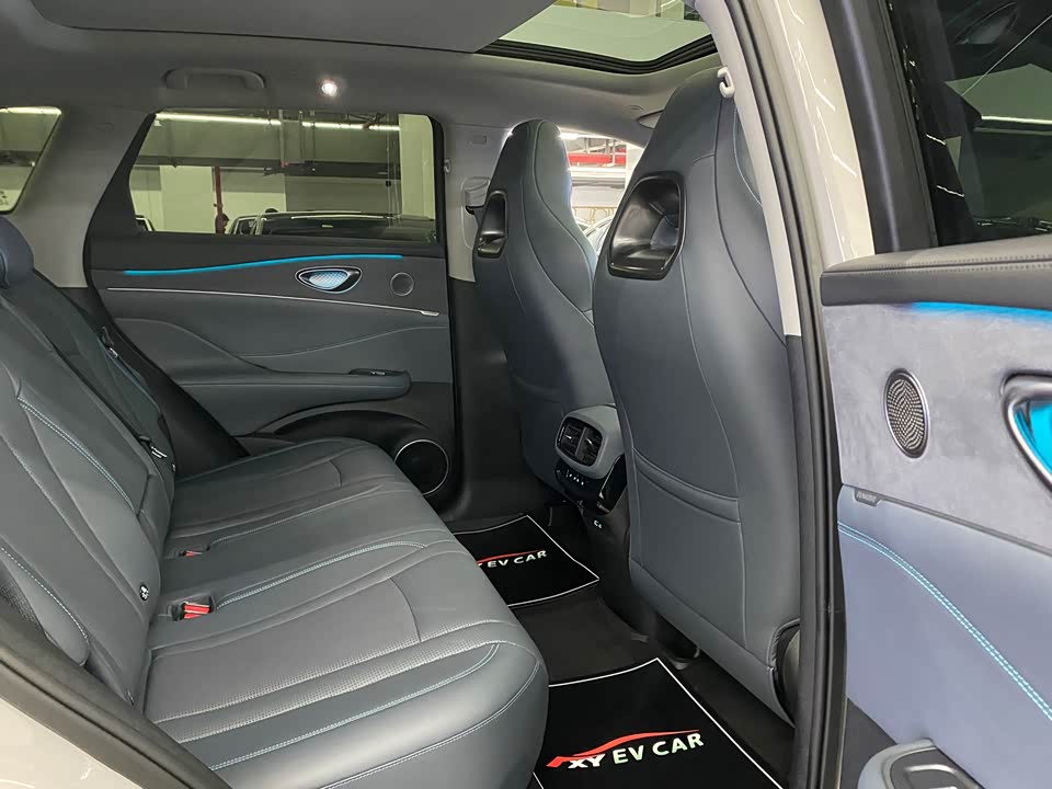 BYD Sea Lion 07 DM-i