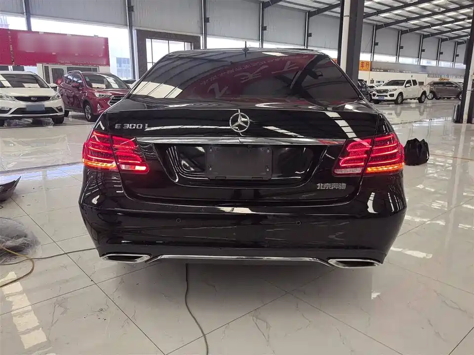 Mercedes-Benz E-class Mercedes-Benz E-class
