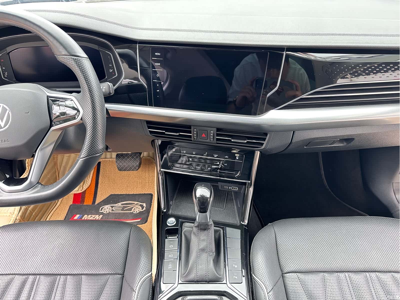 Volkswagen Passat, 2022 15