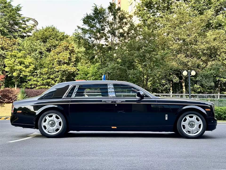 Rolls-Royce Phantom