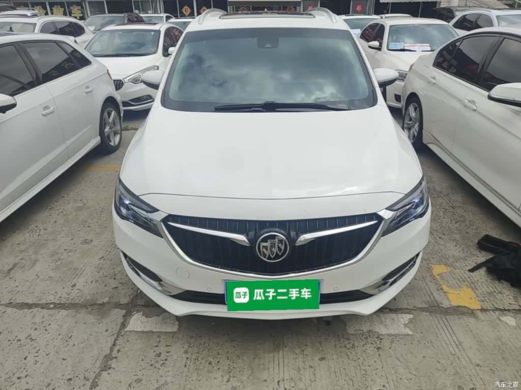 Buick GL6, 2021 3