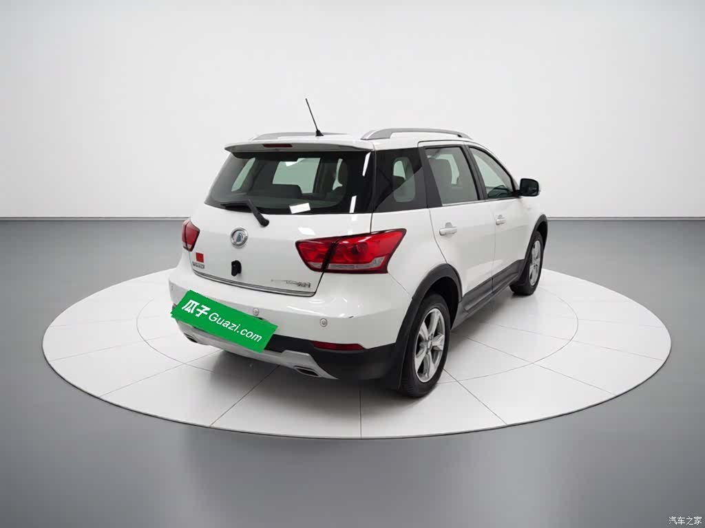 Great Wall M4, 2014 6