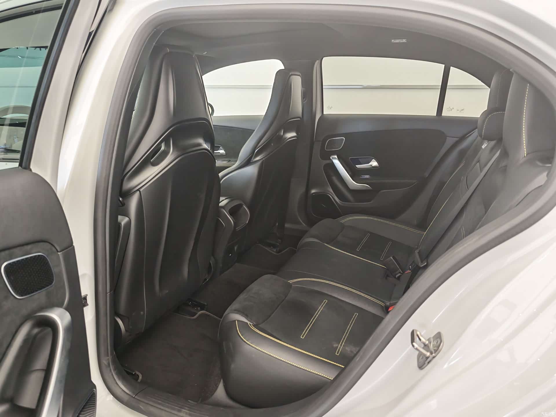 Mercedes-Benz A-Class, 2024 11
