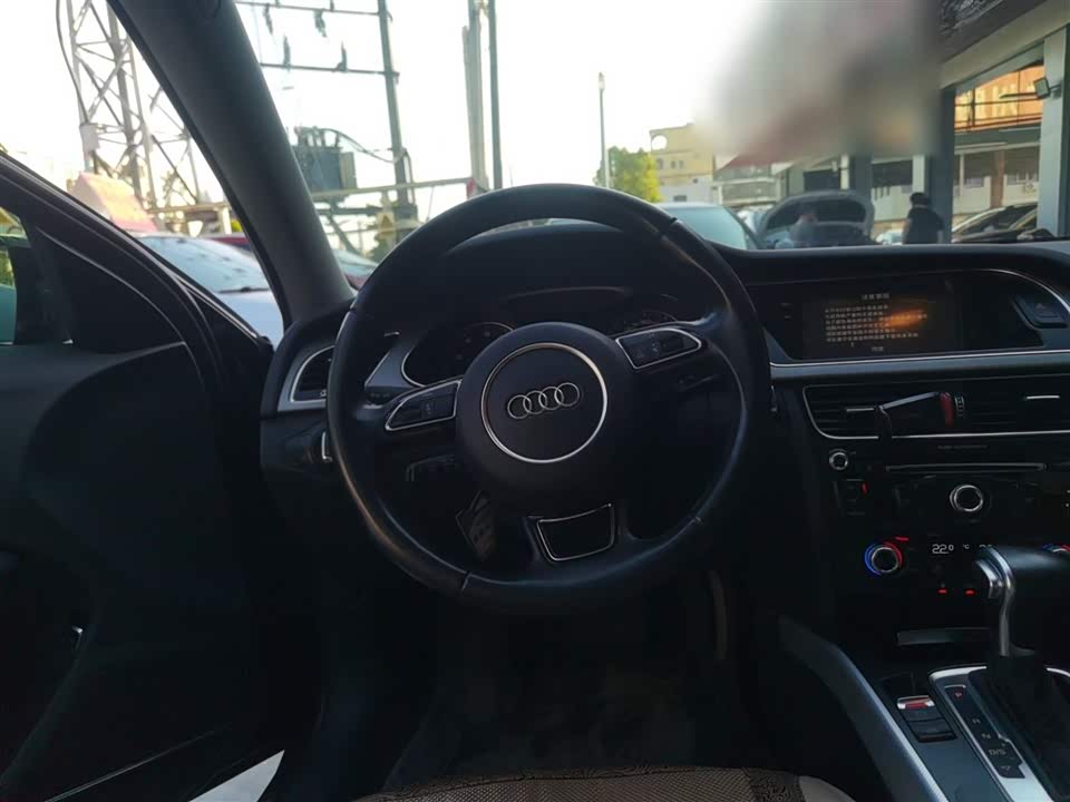 Audi A4L