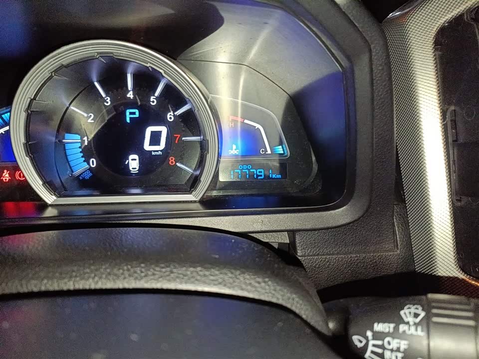 Luxgen Excellent 6 SUV