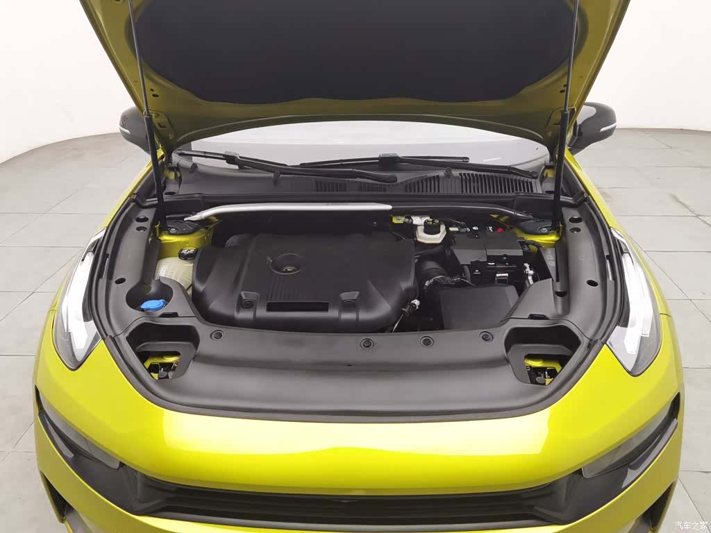 Lynk & Co 01, 2019 6