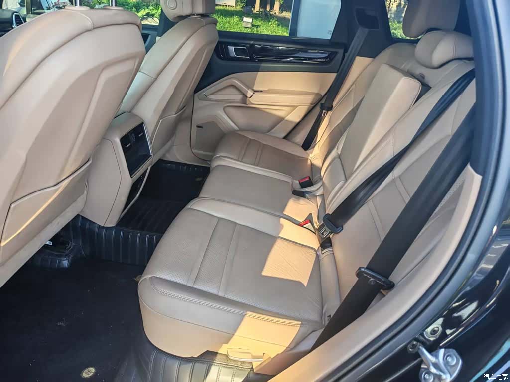Porsche Cayenne, 2021 7