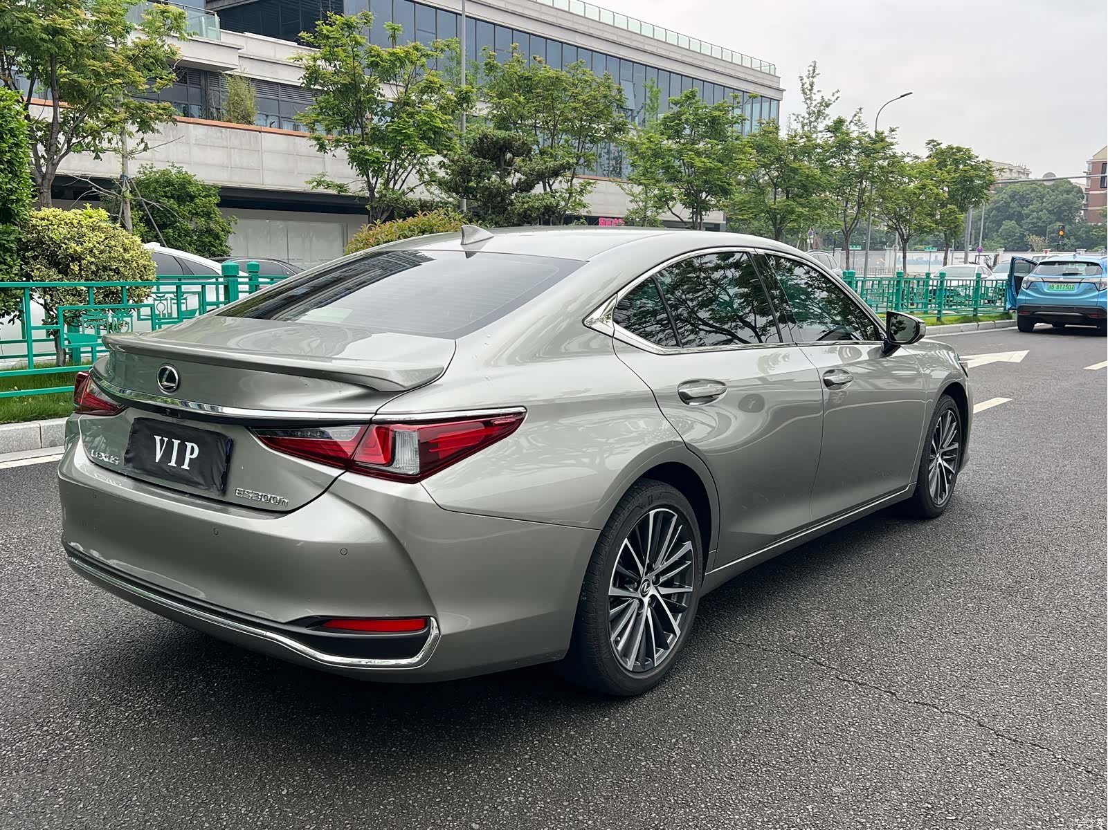 Lexus ES, 2024 17