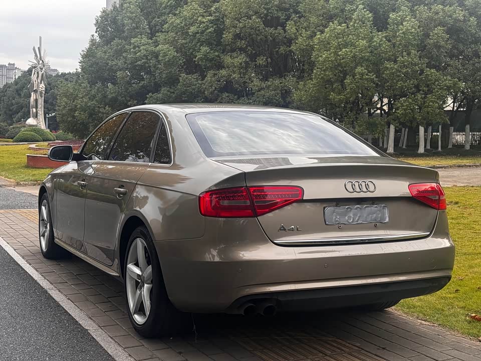 Audi A4L