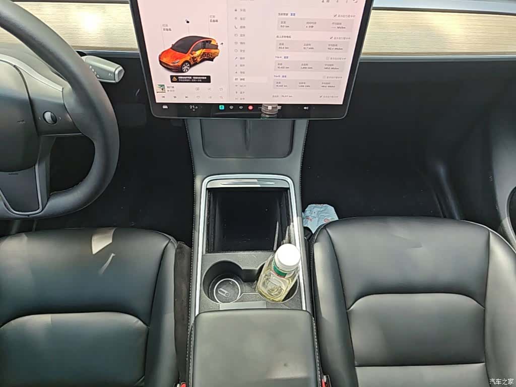 Tesla Model Y, 2022 14