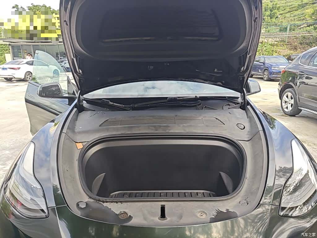 Tesla Model Y, 2022 20