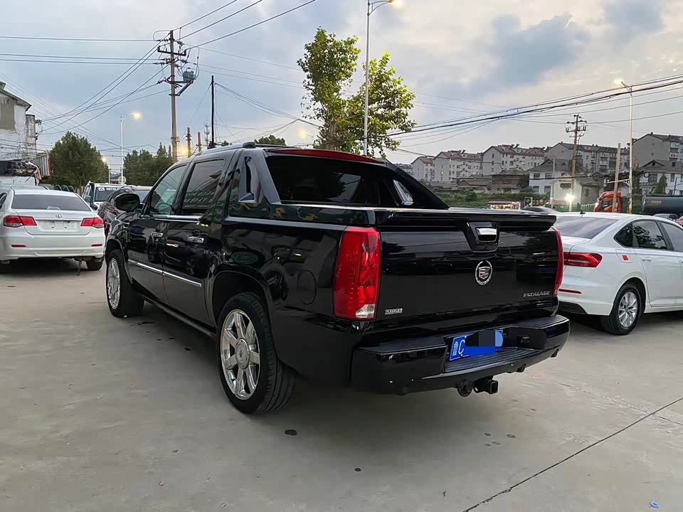 Cadillac Escalade ESCALADE