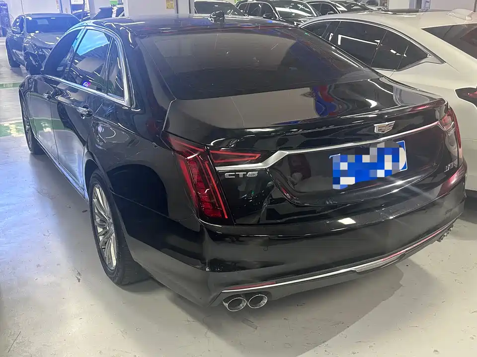Cadillac CT6