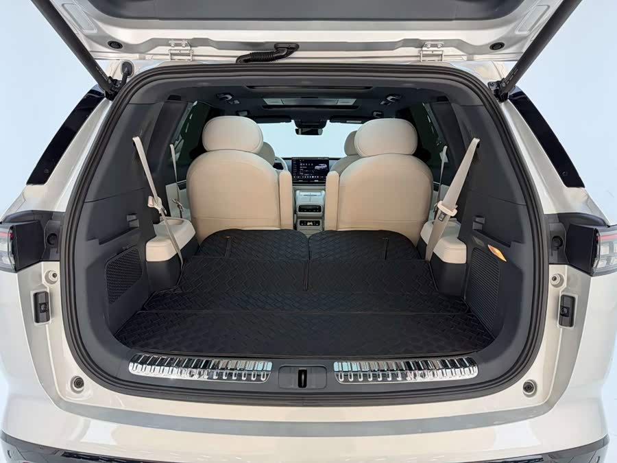Dongfeng eπ008 2025, фото 14