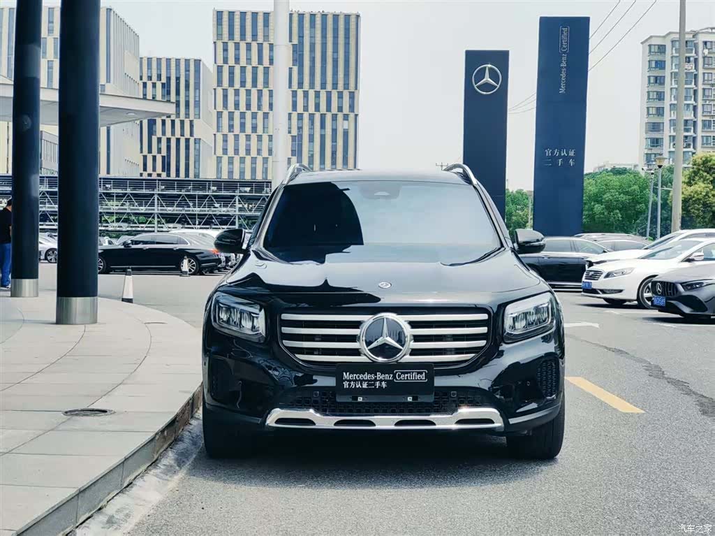 Mercedes-Benz GLB, 2024 2