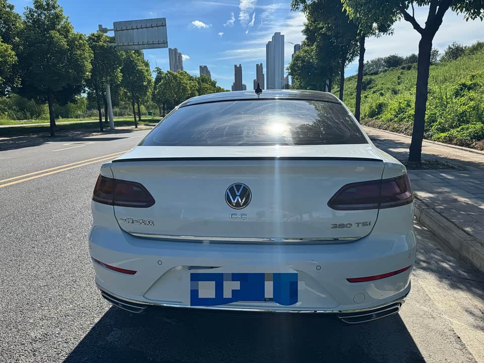 Volkswagen CC