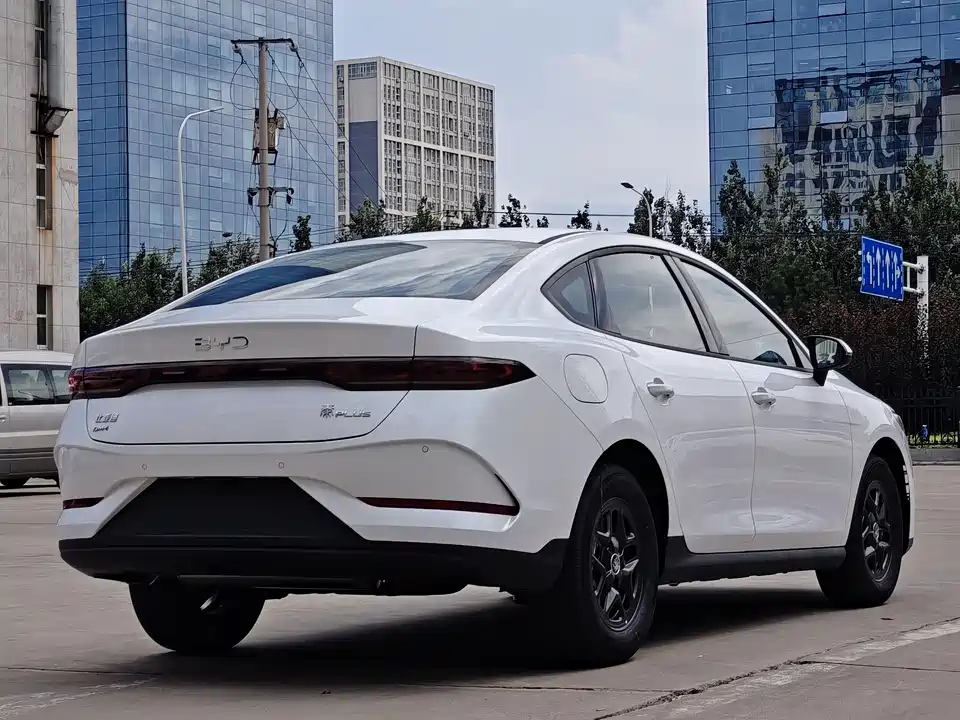 BYD Qin Yuan BYD Qin Yuan