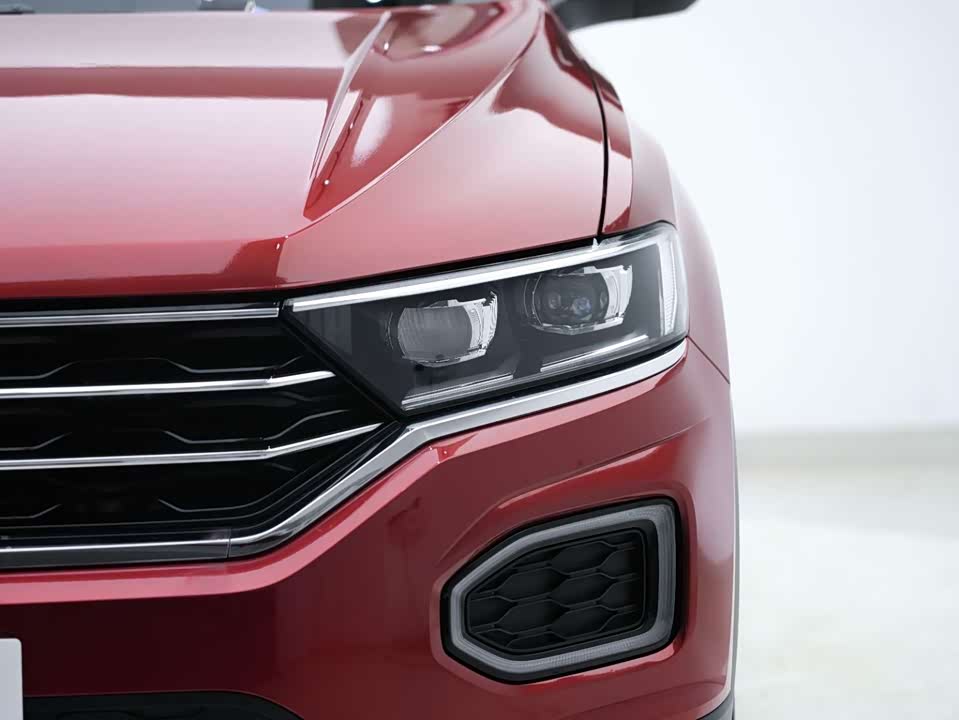 Volkswagen T-ROC exploring Songs