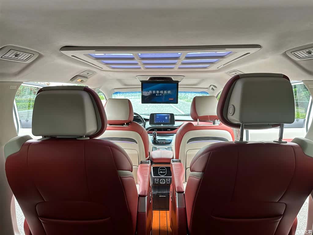 Buick GL8, 2020 11