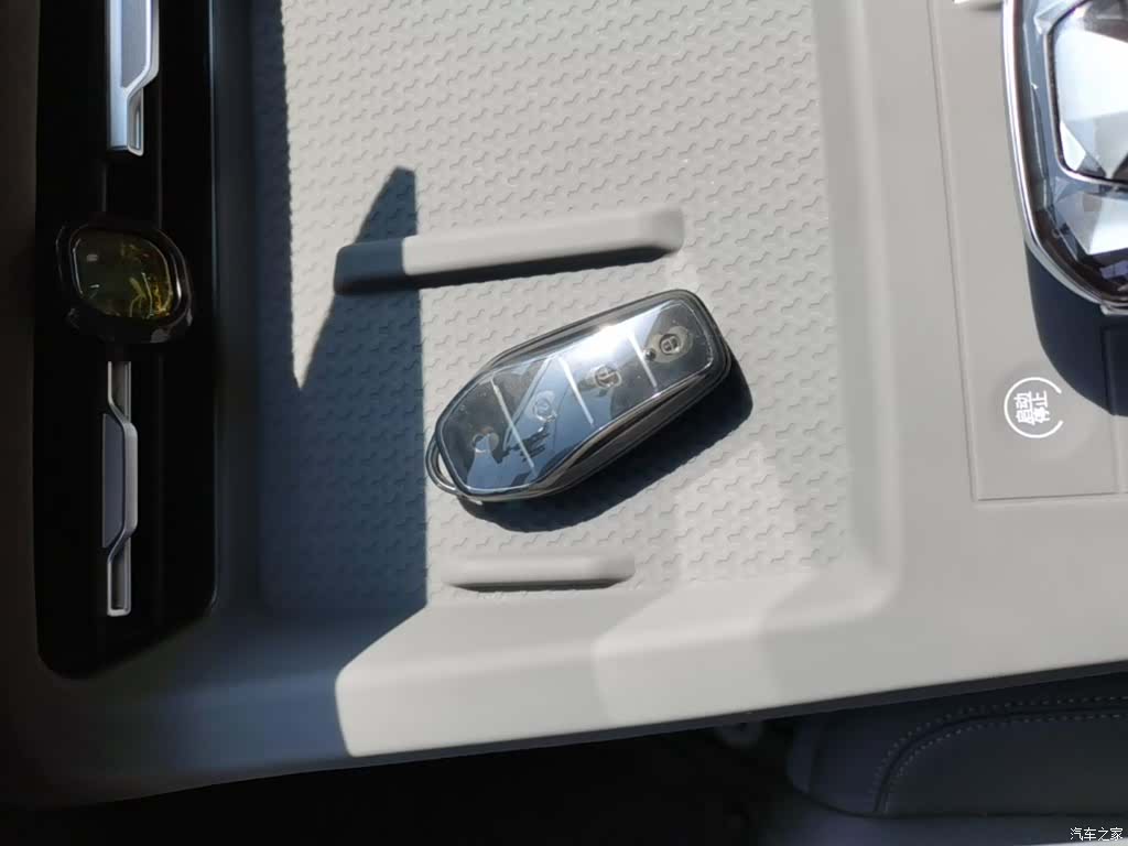 BYD Qin, 2025 9